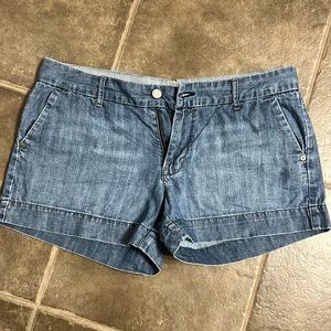 GAP Factory jean short